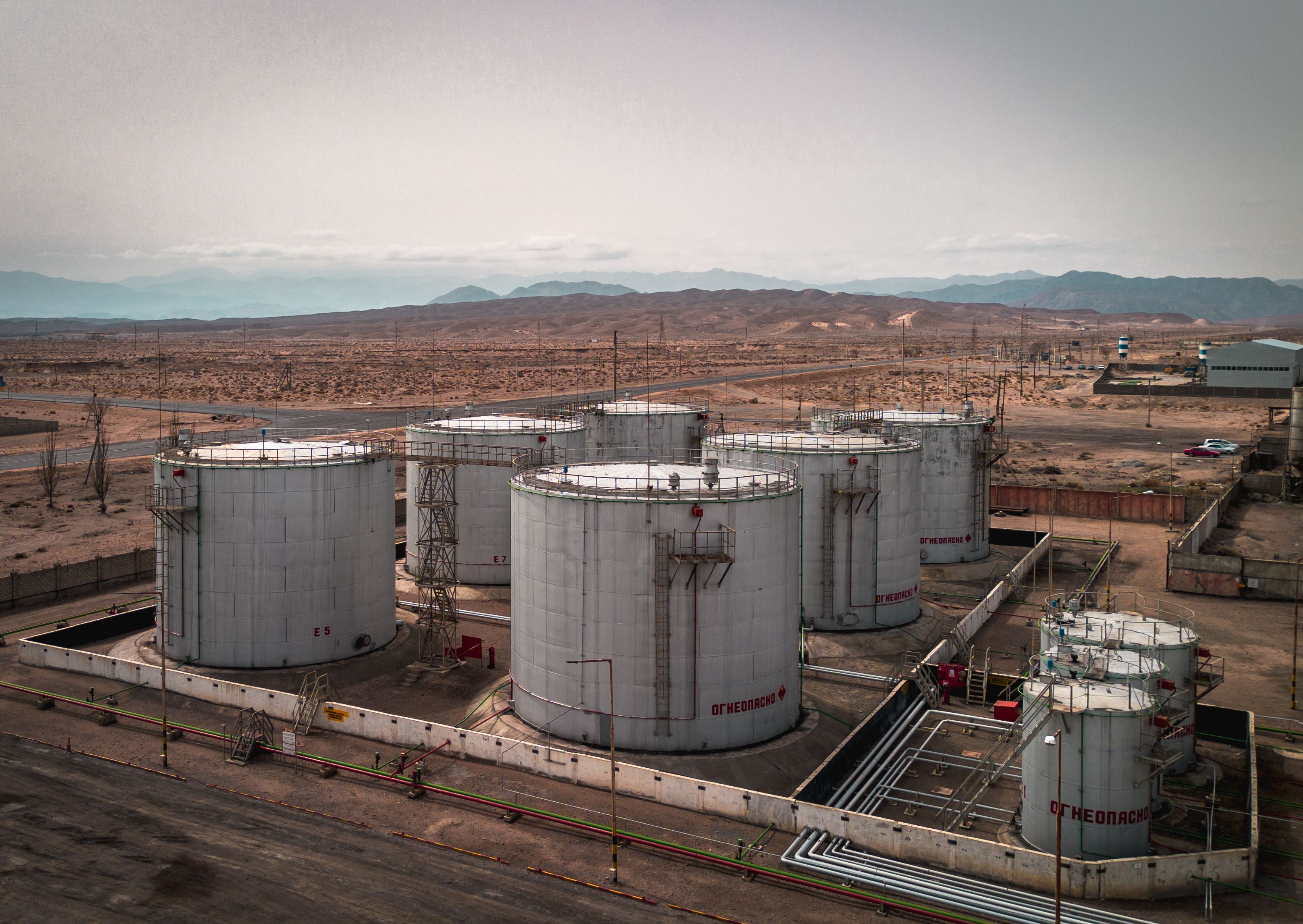 SPR Cracks 300M: US Oil Reserves at 43-Year Low, What Now?