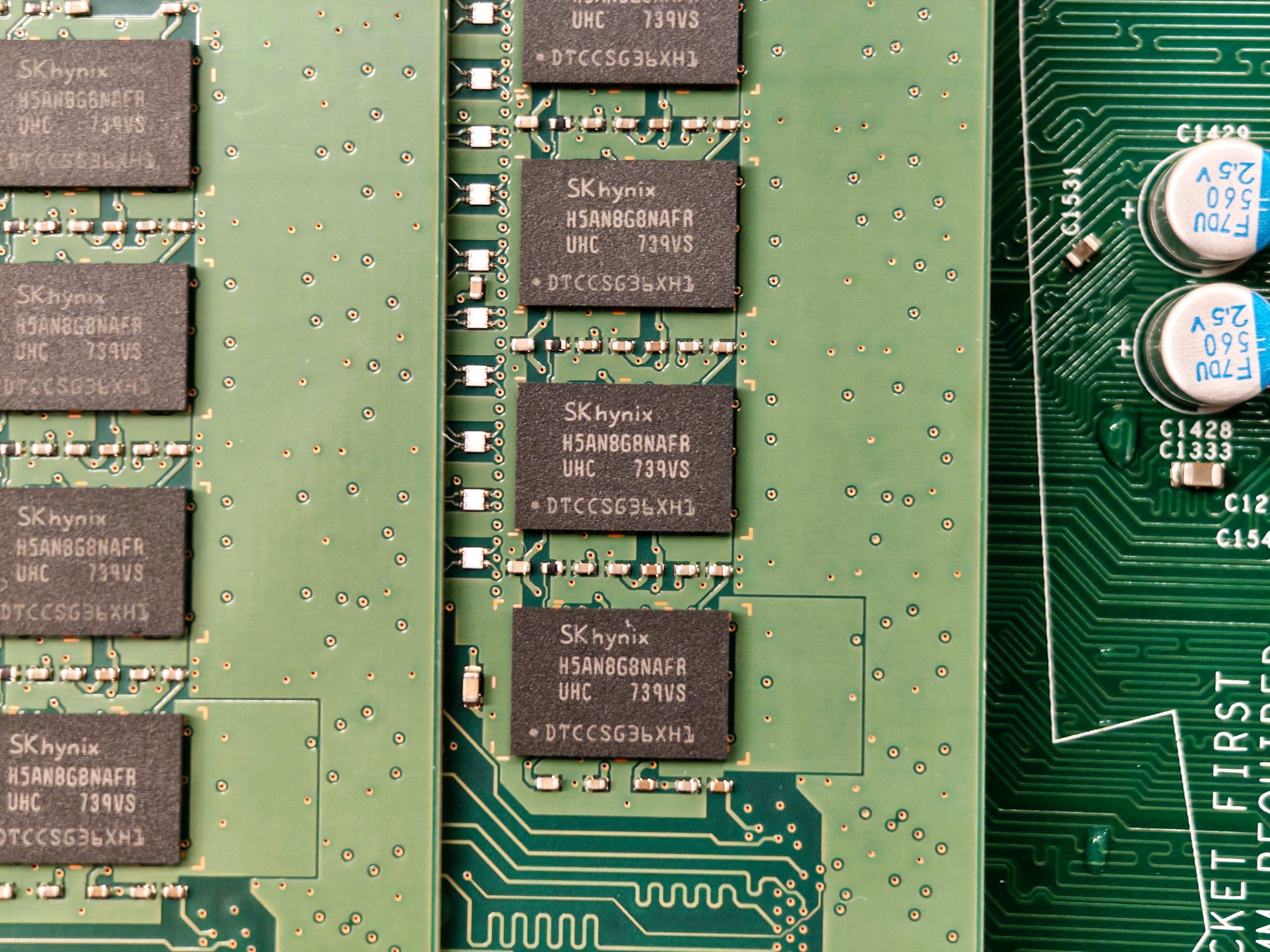 SK Hynix Hits Nasdaq at $170: Is the Chip Boom for Real?