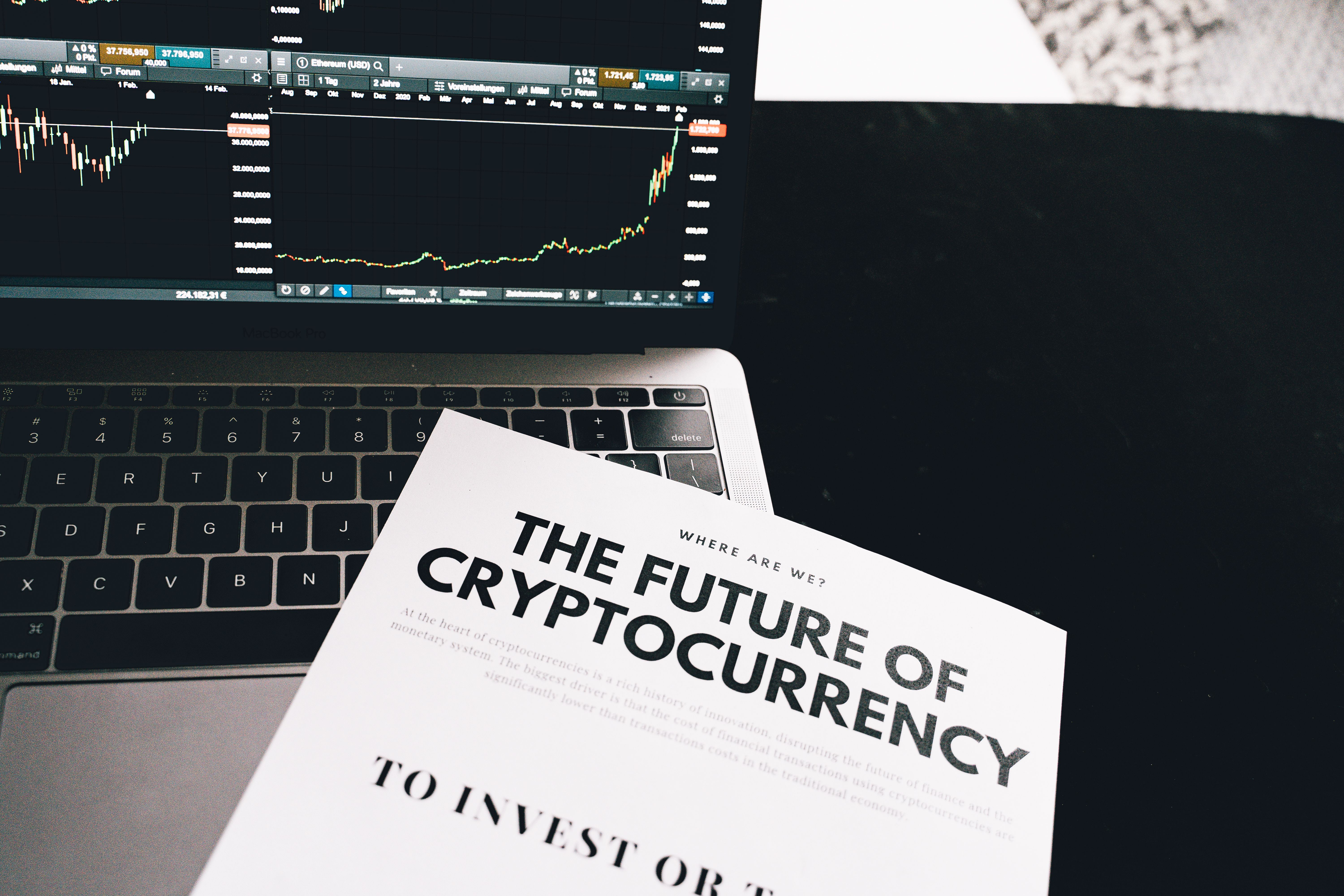 Unlock Gains: Crypto Enthusiasts Guide to SMA & Carry Trading