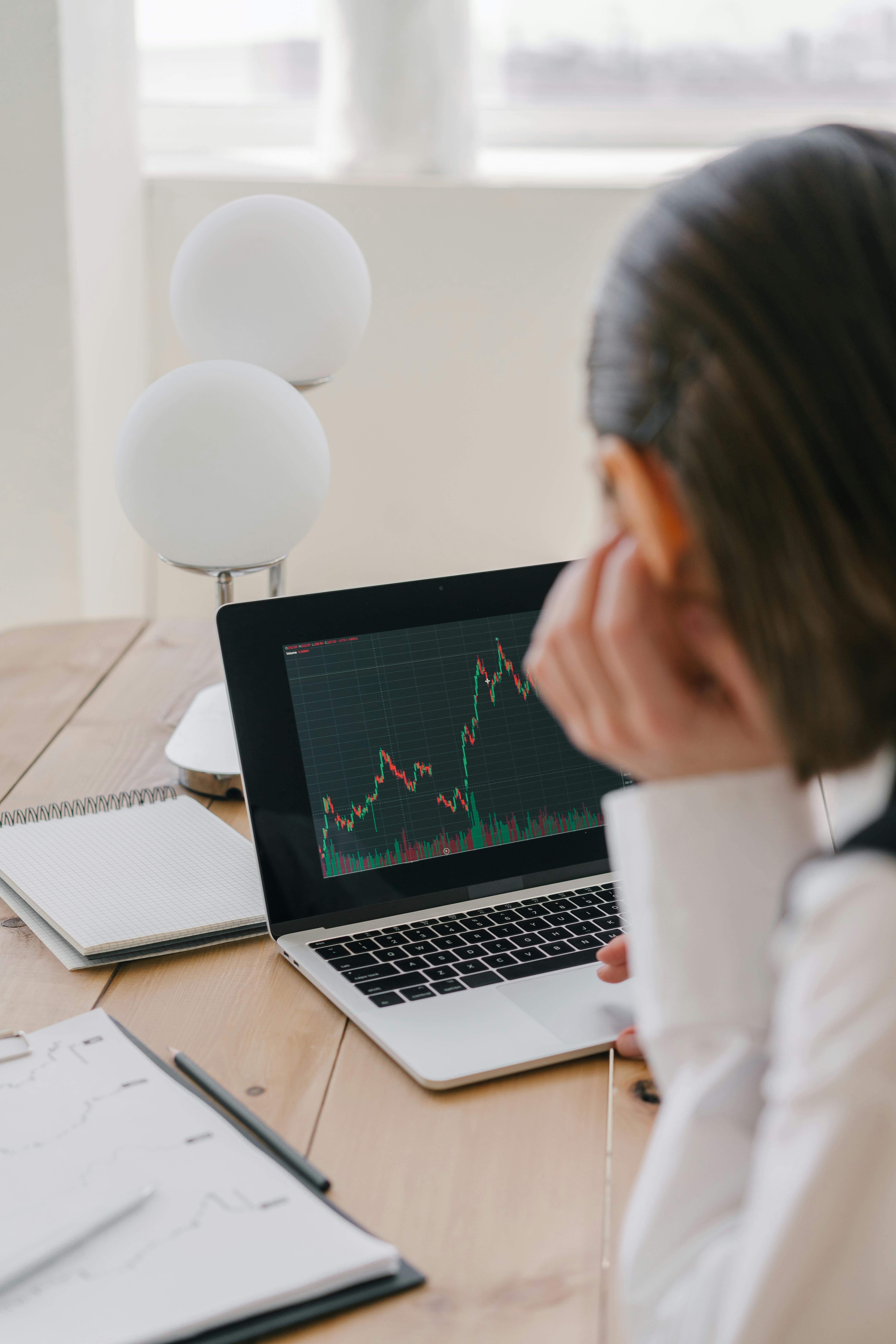 Tanker ETF BWET Surges 600% Amid US-Iran Tensions, Outperforms Oil